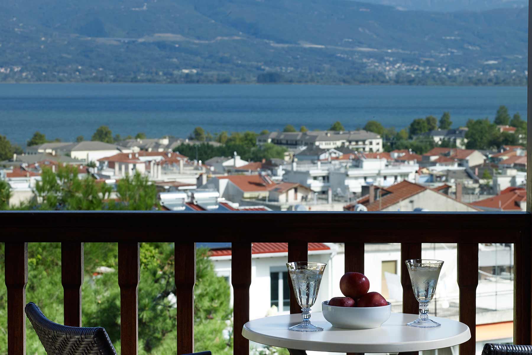 executive-room-grand-serai-ioannina-02.jpg executive-room-grand-serai-ioannina-02.jpg