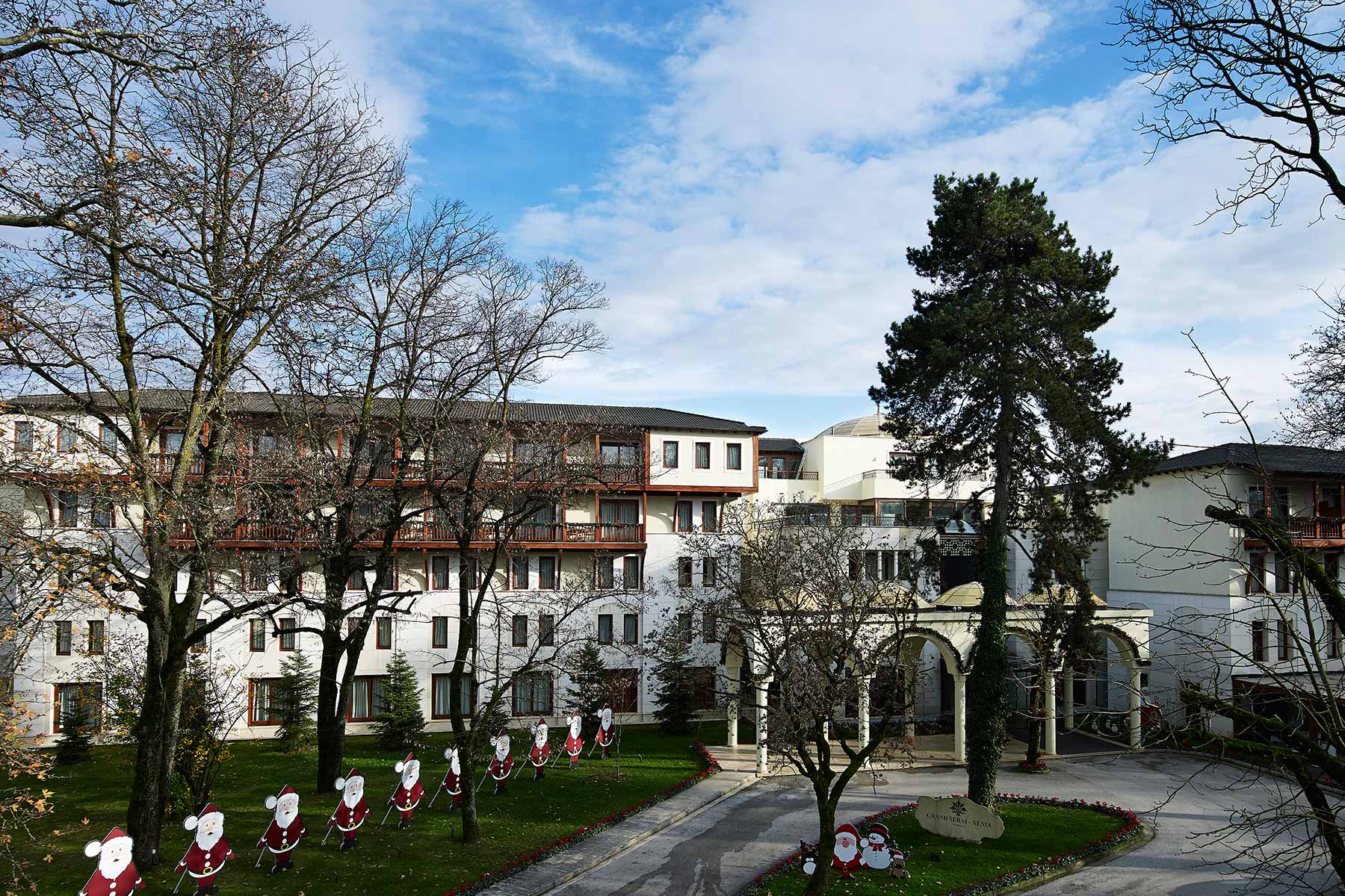 grand serai christmas ioannina grece 8