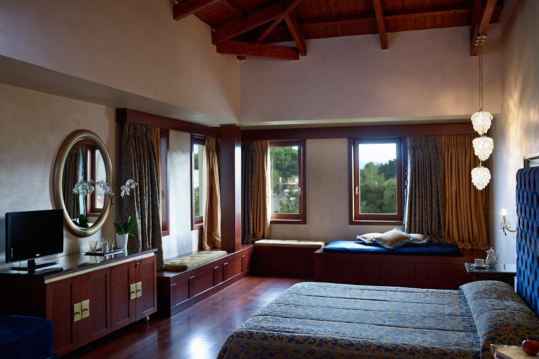 grand serai hayati room ioannina greece 1